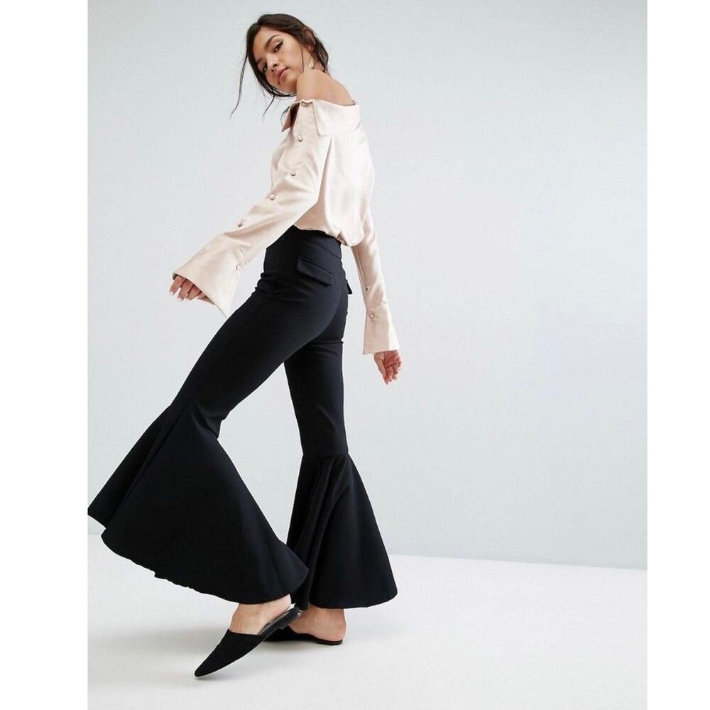 Style Mafia Extreme Flare Black Pants Size Medium